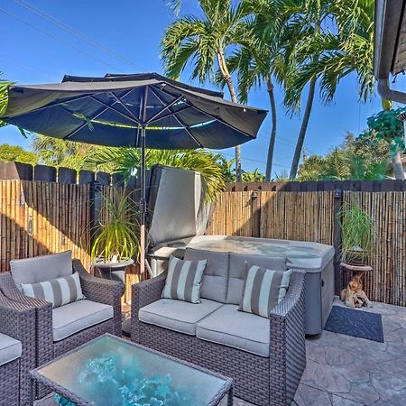 Chic Fort Myers Escape With Community Perks! エクステリア 写真